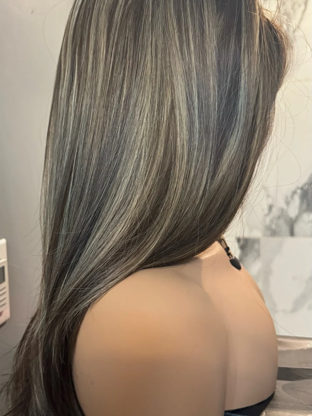 EllaRae “Roxy” medium brown with highlights basic cap - Picture 2 of 4